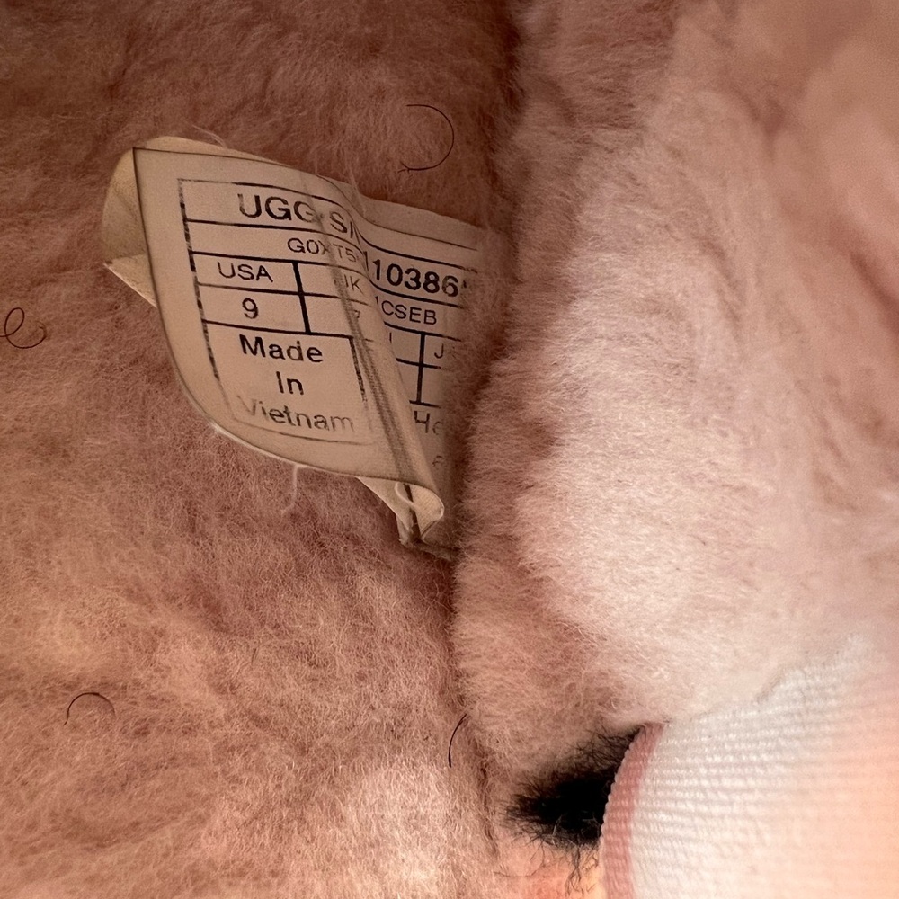 Ugg slippers - Picture 4 of 4